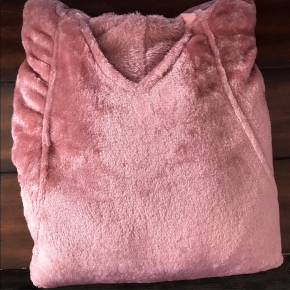 LAST! SOFT VELVET PULL OVER HOODIE - Picture 4 of 4
